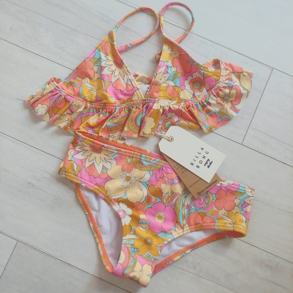 BillABONG NEW girls Ain't She a Beaut Ruffle Triangle Top & Swim bottoms set